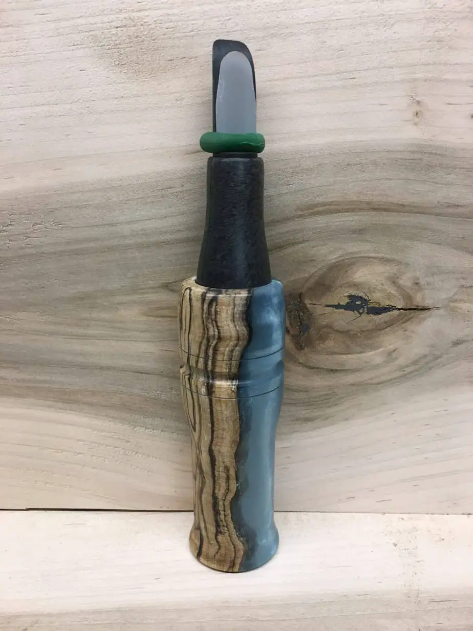 Open reed coyote call